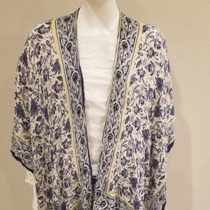 Vince Camuto paisley floral blue kimono open front top one size
